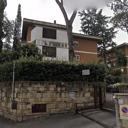 Monolocale A Mostacciano Appartement Rome Buitenkant foto