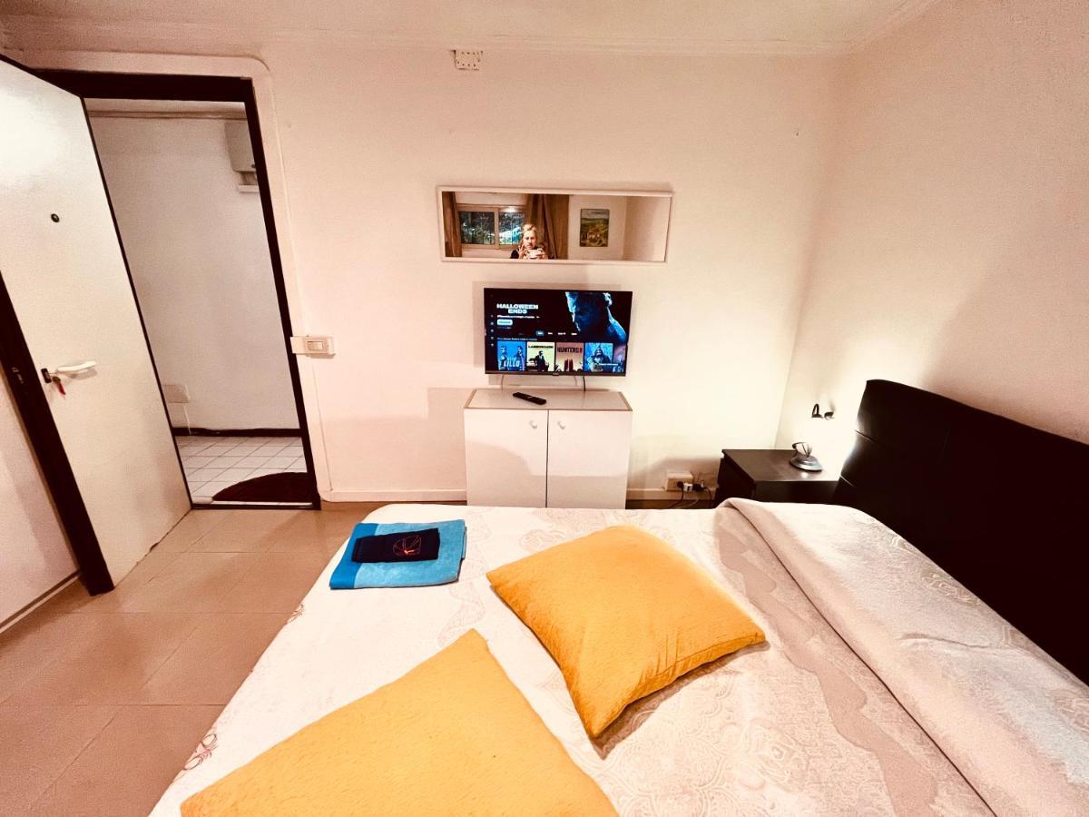 Monolocale A Mostacciano Appartement Rome Buitenkant foto